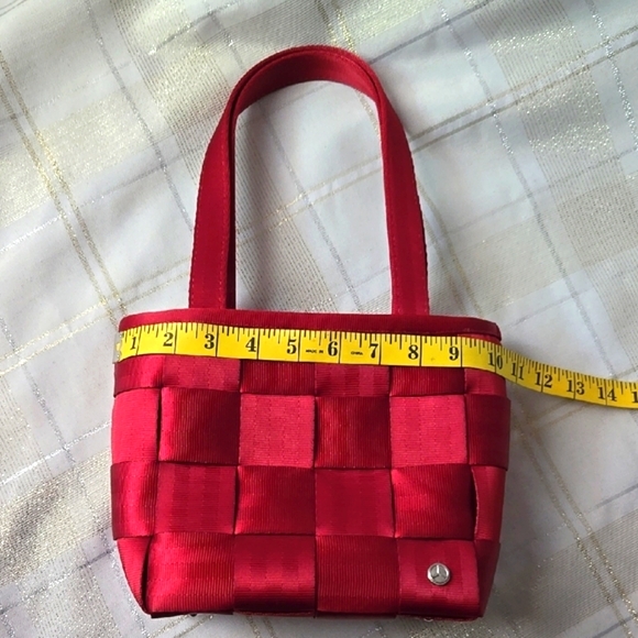 The Original Seatbelt Bag Mercedes Red Tote - Picture 14 of 16